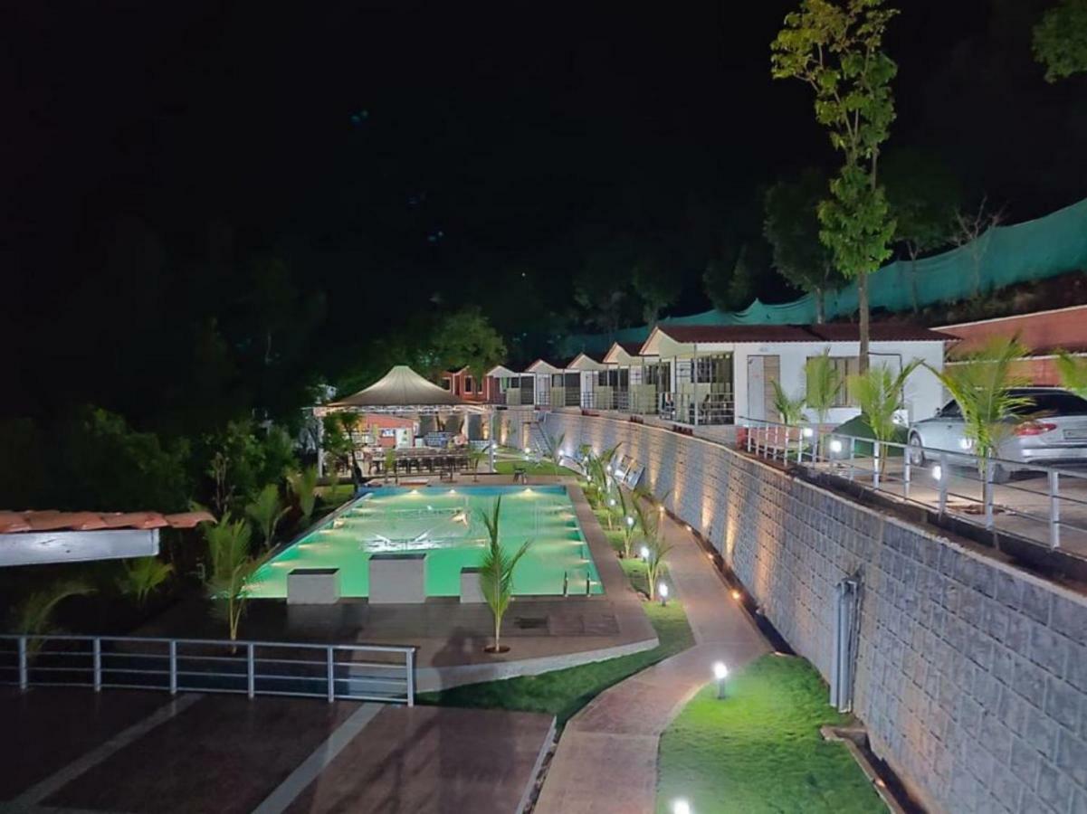 The Nihal Resort Mahābaleshwar Esterno foto